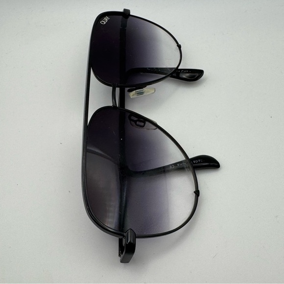 Quay x Desi High Key Mini Black Frame Fade Lens Aviator Shape Women’s Unisex - Picture 4 of 12